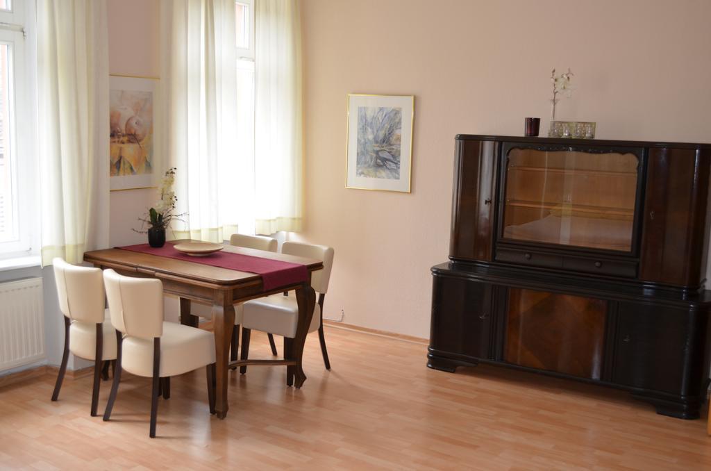 Ferienwohnung Barfly Traben-Trarbach Exterior foto
