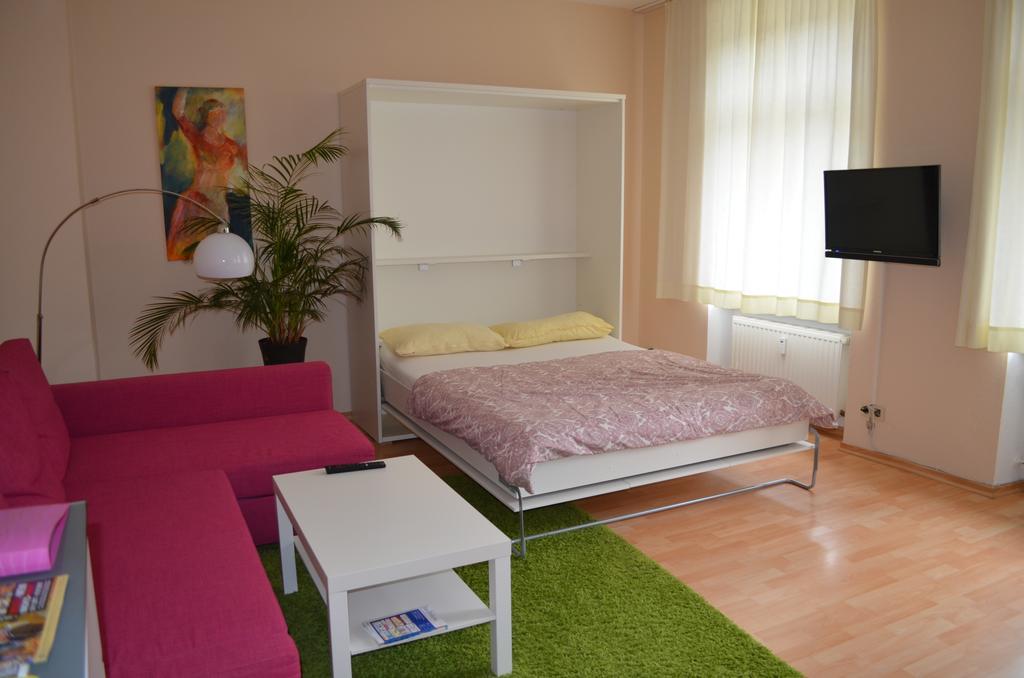 Ferienwohnung Barfly Traben-Trarbach Exterior foto